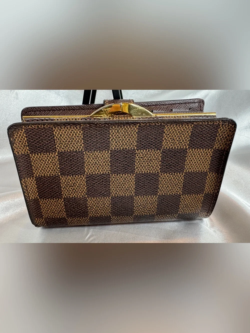 Louis Vuitton Damier Ebene Kisslock Portefeuille Viennois Wallet